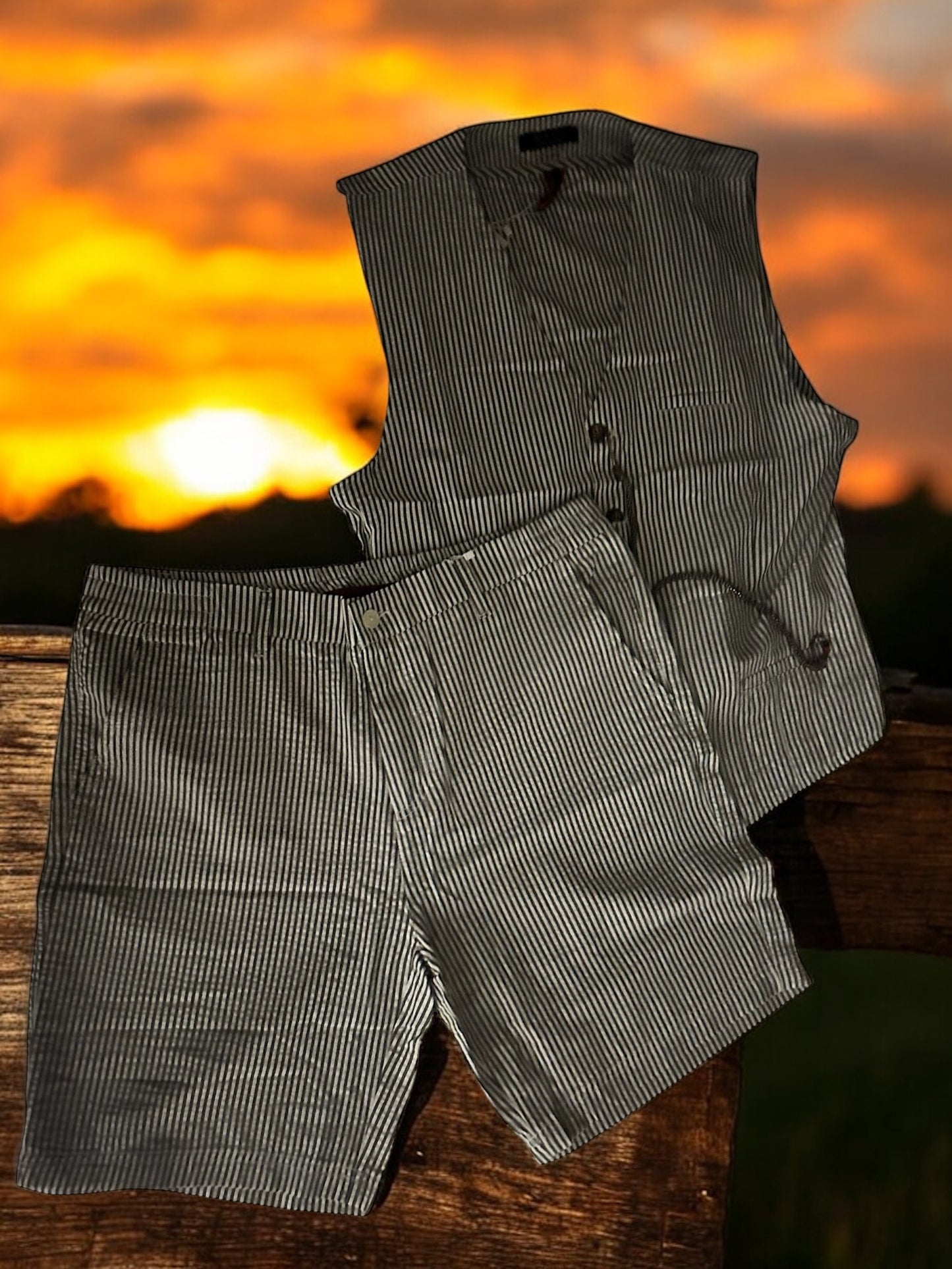 OUT-FIT VEST AND SHORT SET